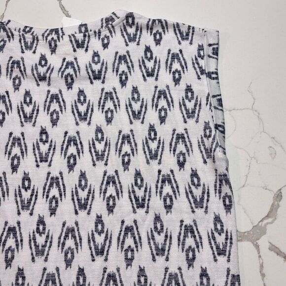 Gap | Women’s White Black Sleeveless Knit Geometric Printed Shirt Blouse Size S - Picture 8 of 16